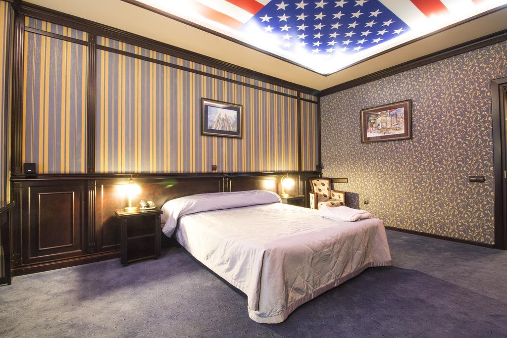 Attache Hotel Kiev Extérieur photo