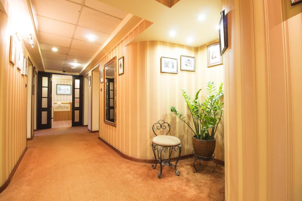 Attache Hotel Kiev Extérieur photo