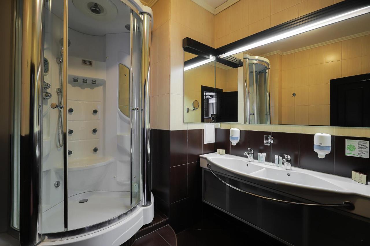 Attache Hotel Kiev Extérieur photo