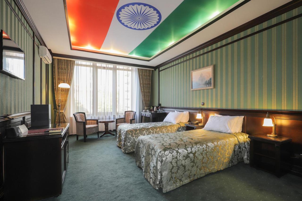 Attache Hotel Kiev Extérieur photo